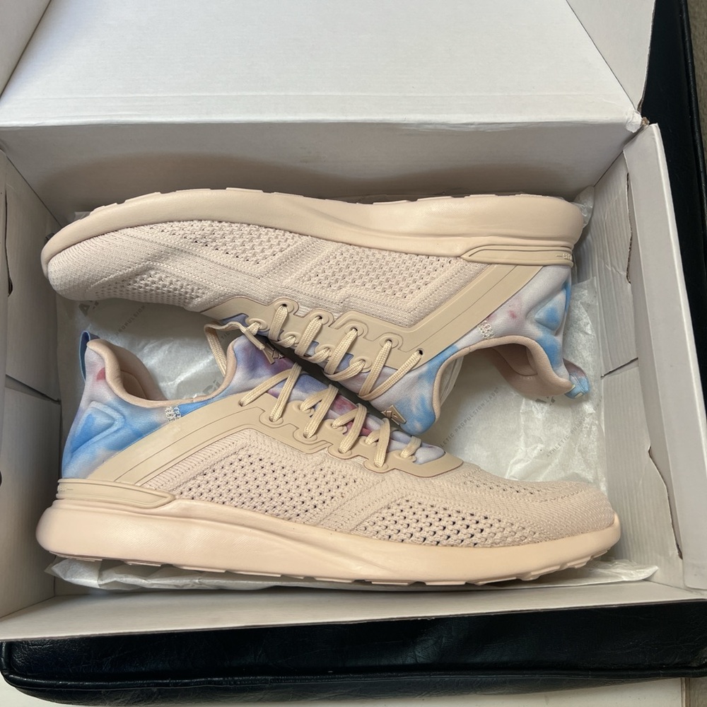 Women's APL Sneakers in Beige and Blue